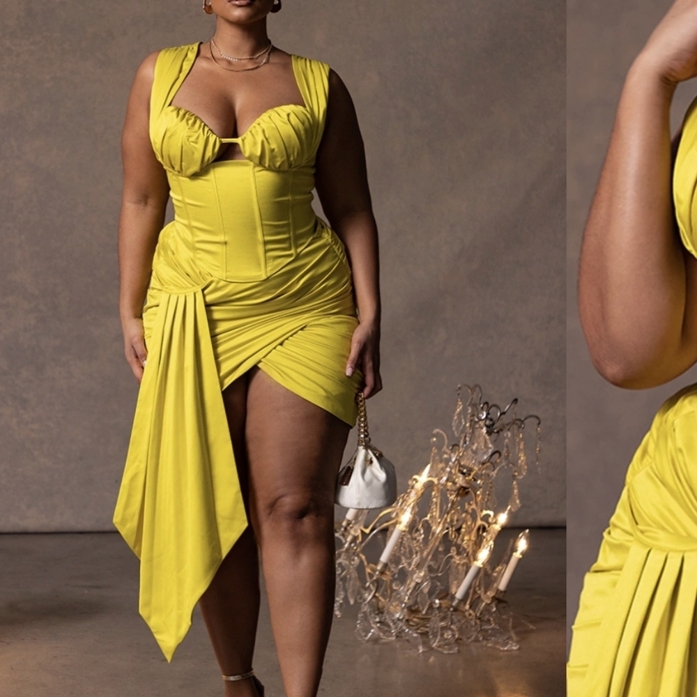 PrettyLittleThing Plus Chartreuse Satin Ruched Bust Corset NWT